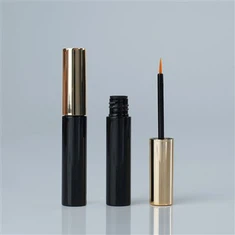 buidéal eyeliner folamh le scuab